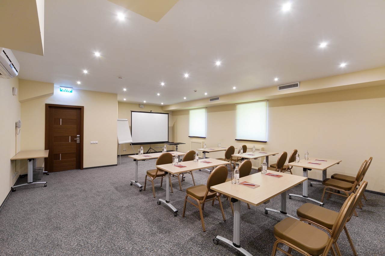 Зал СОБРАНИЕ